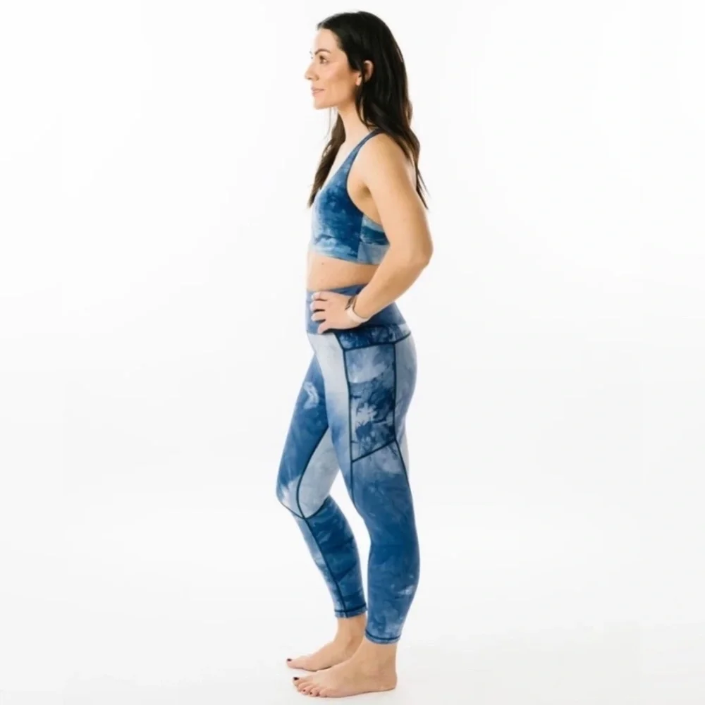 Zyia Active Light N Tight Hi-Rise Capri Leggings Navy Hendrix Tie Dye - Picture 11 of 11